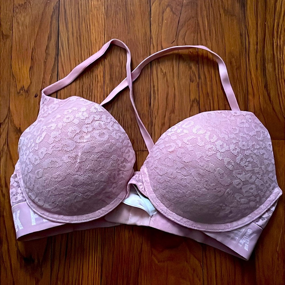 PINK Wear Everywhere Push Up